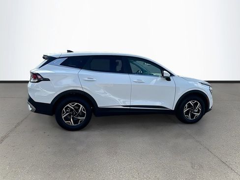 Certified 2025 Kia Sportage LX FWD image 8