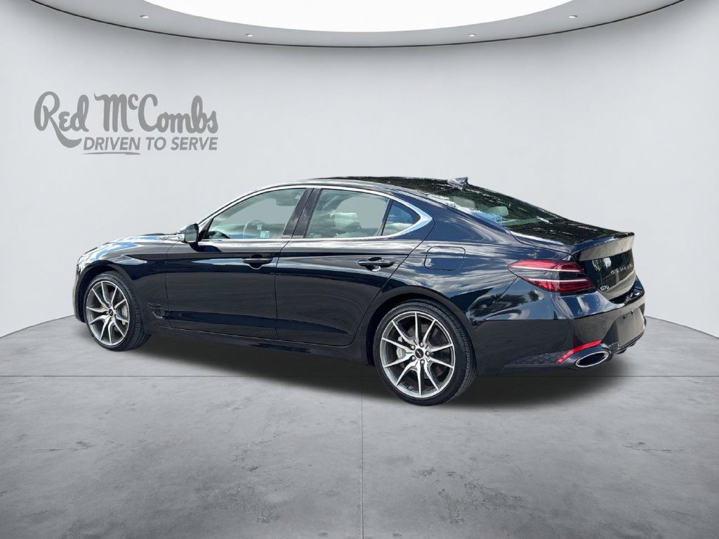 Used 2024 Genesis G70 2.5T RWD image 3