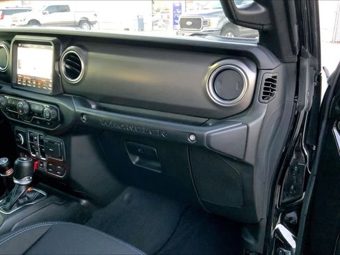 Used 2023 Jeep Wrangler Unlimited Rubicon 4xe w/ Cold Weather Group image 18