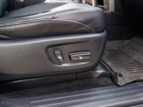 Used 2021 Toyota 4Runner Limited image 44