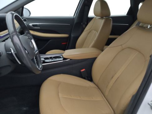 Used 2020 Hyundai Sonata Limited FWD image 17
