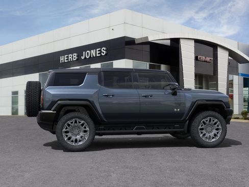 New 2025 GMC Hummer EV 2X image 5