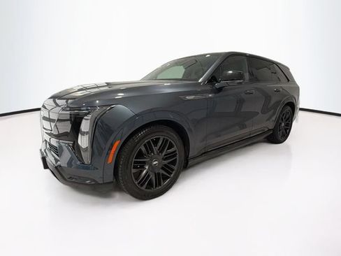 Certified 2025 Cadillac Escalade IQ Sport 2 w/ LPO, ONYX Package AWD/4WD image 3