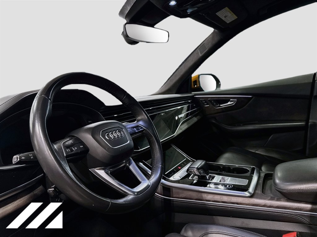 Used 2019 Audi Q8 Prestige w/ Luxury Package AWD/4WD image 9
