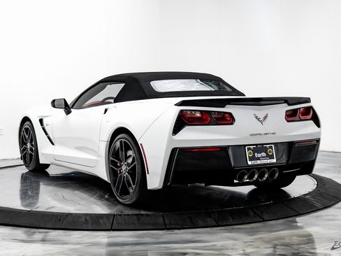 Used 2014 Chevrolet Corvette Z51 3LT Performance Exhaust GT w/ 3LT Preferred Equipment Group image 12
