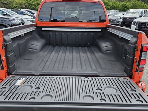 New 2026 Nissan Frontier PRO-4X w/ Pro-4x Convenience Package image 9