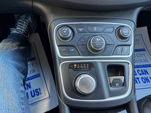 Used 2019 RAM 1500 Big Horn image 30