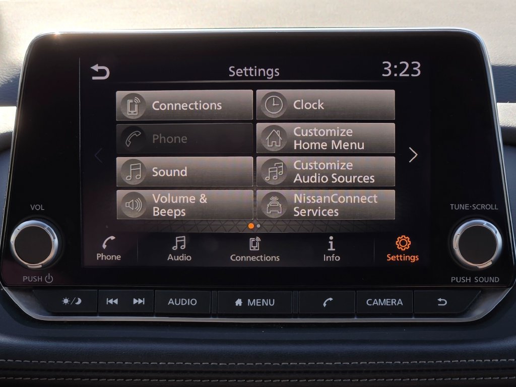 Used 2024 Nissan Rogue SV AWD/4WD image 27