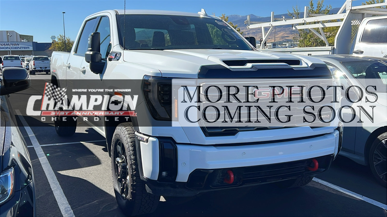 Used 2026 GMC Sierra 2500 AT4 AWD/4WD image 1
