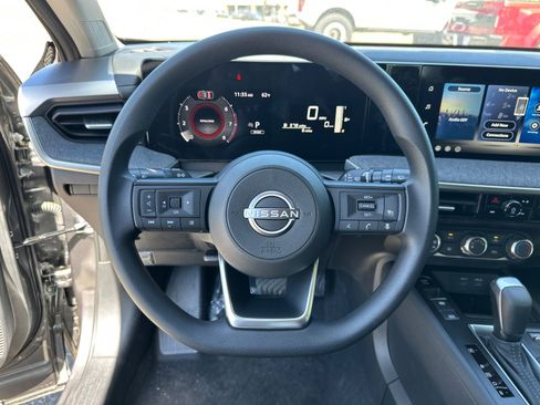 New 2026 Nissan Kicks S FWD image 19