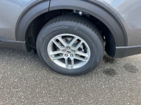 New 2026 Ford Explorer Active image 24