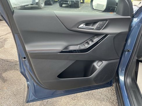 New 2026 Chevrolet Equinox RS w/ Convenience Package III image 9