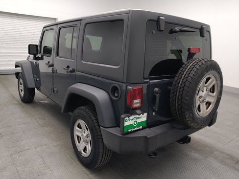 Used 2017 Jeep Wrangler Unlimited Sport w/ Max Tow Package AWD/4WD image 5