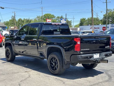 Used 2020 Chevrolet Silverado 2500 High Country w/ Z71 Off-Road Package AWD/4WD image 6