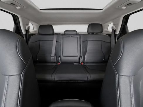 Certified 2025 Kia Sportage SX Prestige AWD/4WD image 33