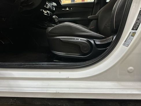 Certified 2024 Kia Forte GT-Line image 16