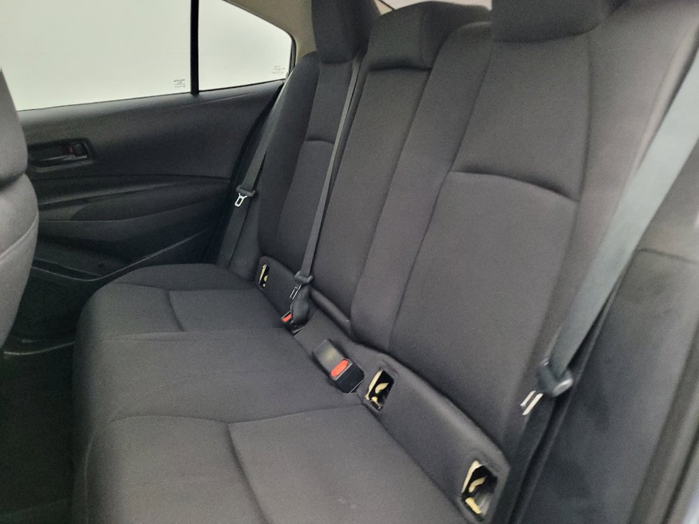 Used 2025 Toyota Corolla LE FWD image 18