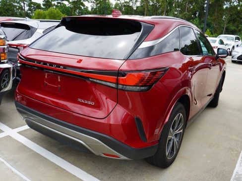 Used 2024 Lexus RX 350 Premium w/ Accessory Package (Z1) FWD image 5