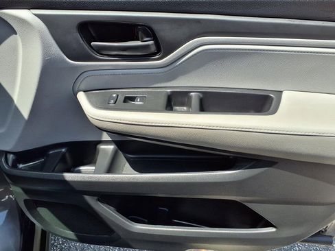 Used 2019 Honda Odyssey EX image 5