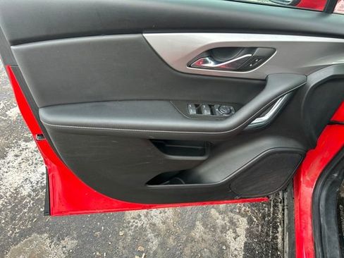 Used 2023 Chevrolet Blazer LT w/ Driver Confidence Package image 11