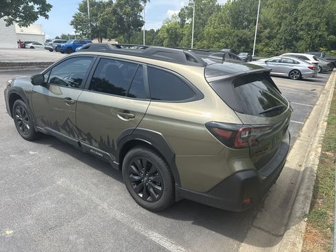 Used 2025 Subaru Outback Onyx Edition w/ Popular Package #2 AWD/4WD image 9