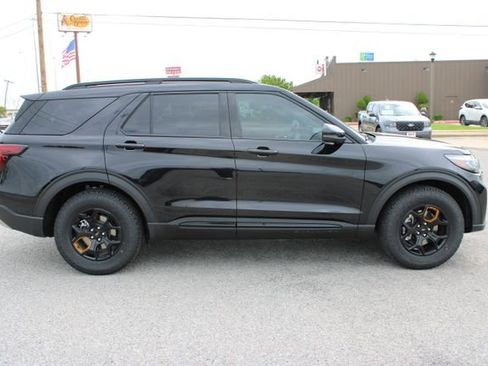 New 2026 Ford Explorer Tremor AWD/4WD image 3