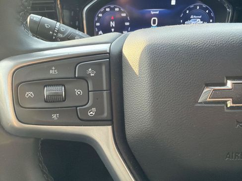 Used 2025 Chevrolet Silverado 2500 LTZ w/ LTZ Plus Package AWD/4WD image 12