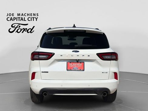 Used 2023 Ford Escape ST-Line w/ Tech Pack #1 AWD/4WD image 6