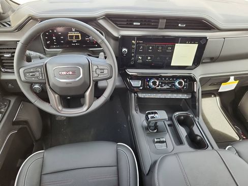 Used 2026 GMC Sierra 1500 AT4X w/ LPO, Black Badging Package AWD/4WD image 10