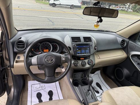 Used 2011 Toyota RAV4 2WD w/ Base L4 Extra Value Pkg image 11
