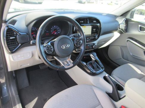 Used 2020 Kia Soul EX image 15