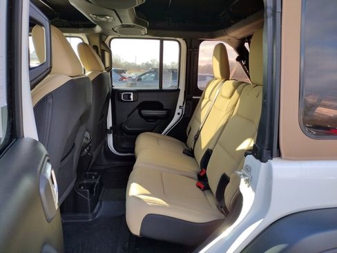 Used 2020 Jeep Wrangler Unlimited Sport image 9