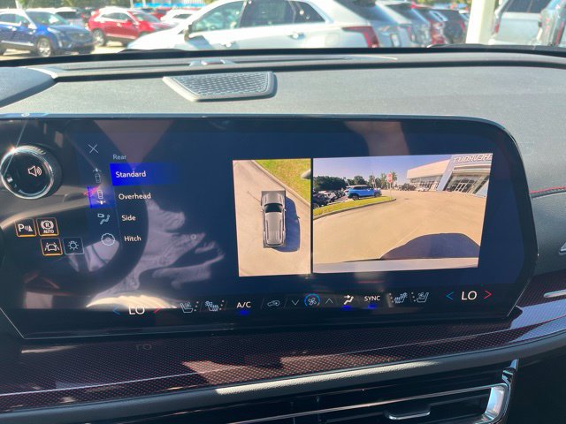 New 2027 Chevrolet Traverse RS w/ LPO, Floor Liner Package FWD image 30