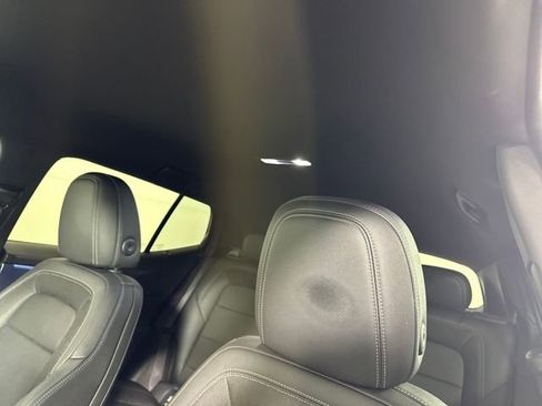 Used 2024 Chevrolet Equinox EV LT image 12