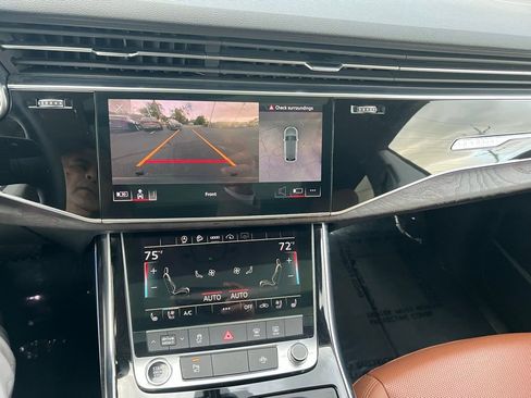 Used 2022 Audi Q8 Premium Plus w/ Premium Plus Package image 36
