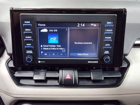 Used 2022 Toyota RAV4 XLE image 36