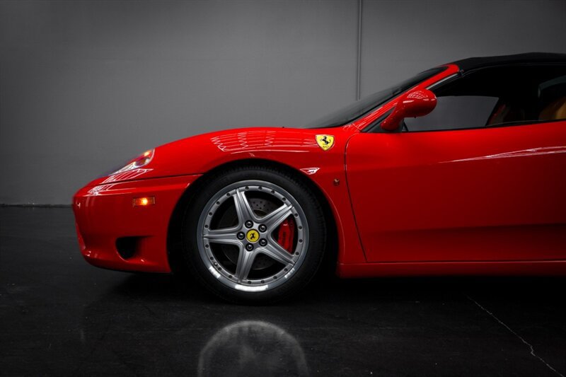 Used 2005 Ferrari 360 Spider RWD image 19