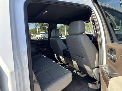 Used 2021 GMC Sierra 1500 SLT image 27