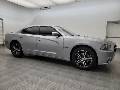 Used 2014 Dodge Charger R/T image 11