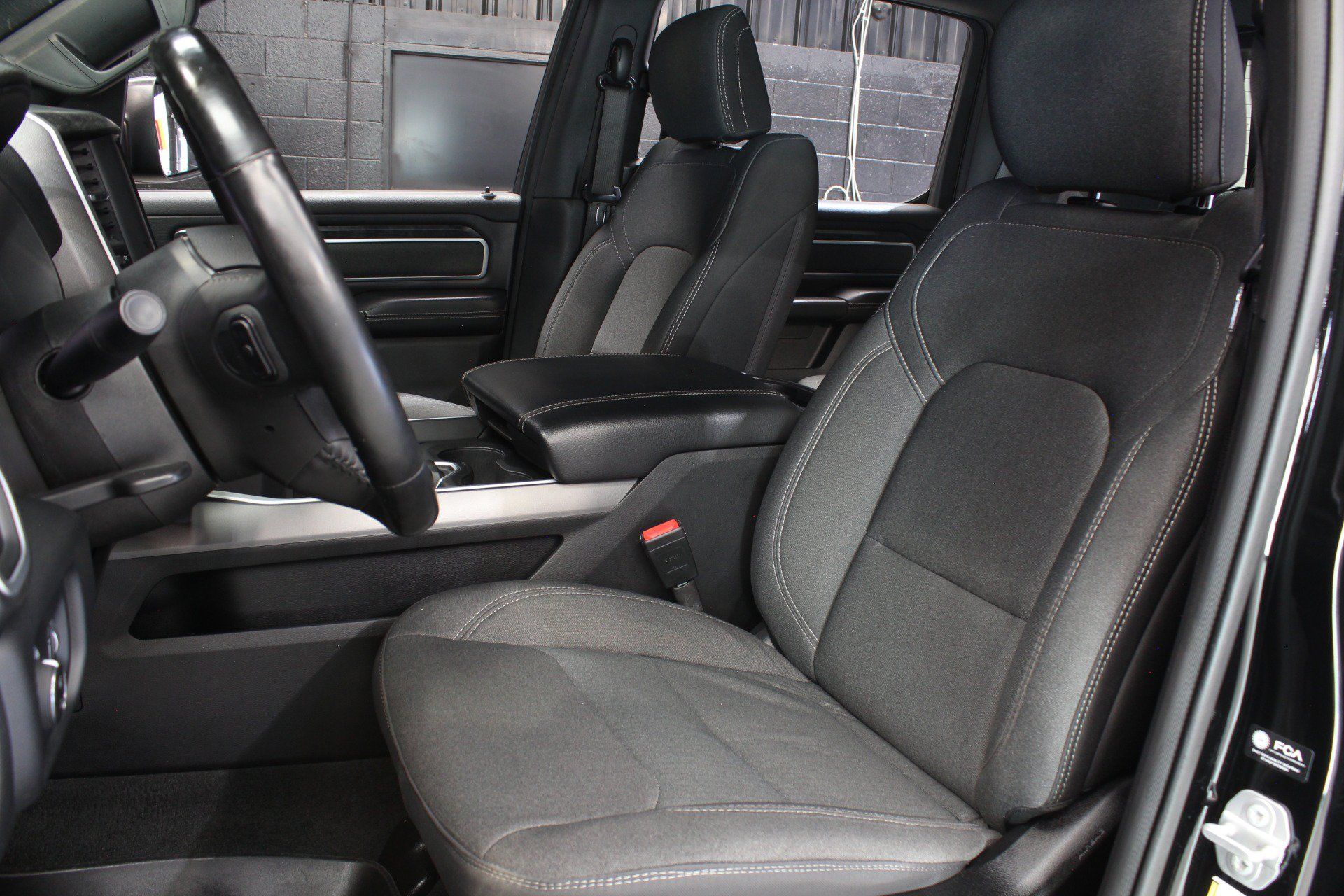 Used 2022 RAM 1500 Big Horn AWD/4WD image 41