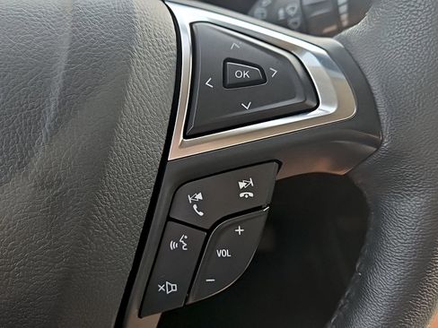 Certified 2024 Ford Edge SEL w/ Convenience Package AWD/4WD image 14