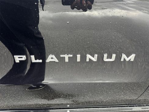 New 2025 Ford Expedition Max Platinum w/ Driver's Package image 16