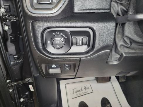 Used 2019 RAM 1500 Sport w/ Level 2 Equipment Group image 13