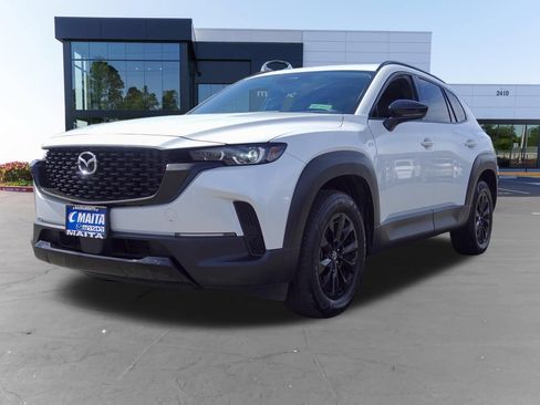 Used 2025 MAZDA CX-50 AWD 2.5 Hybrid w/ Premium Pkg image 9