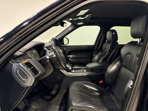 Used 2017 Land Rover Range Rover Sport HSE image 33