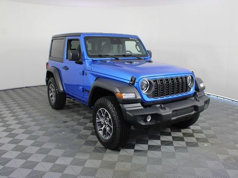 New 2026 Jeep Wrangler Sport AWD/4WD image 22