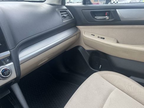 Used 2016 Subaru Outback 2.5i Premium AWD/4WD image 20