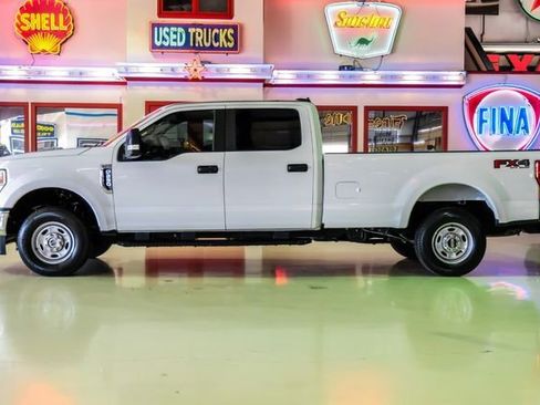 Used 2022 Ford F250 XL w/ STX Appearance Package image 12