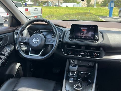 Used 2023 Nissan Rogue SV w/ SV Premium Package AWD/4WD image 22