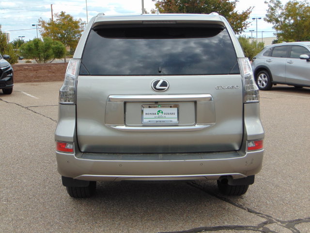 Used 2022 Lexus GX 460 Premium w/ Premium Package AWD/4WD image 5